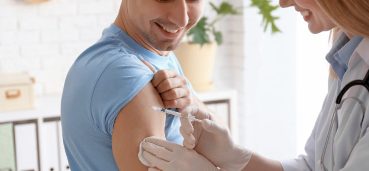 Covid 19 : Se faire vacciner à domicile par une infirmière libérale