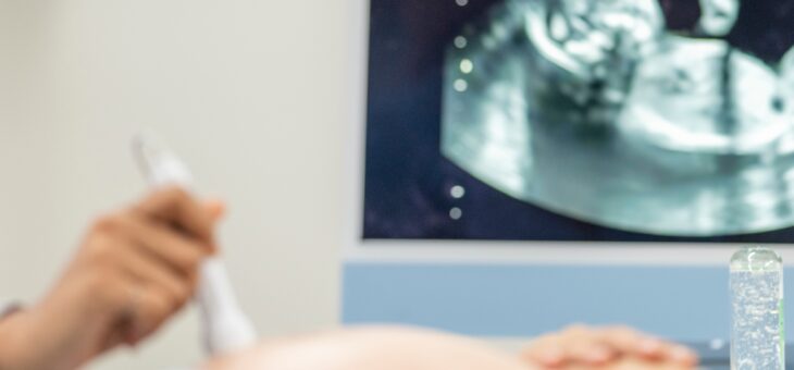 L’échographie avec votre sage-femme : tout ce que vous devez savoir